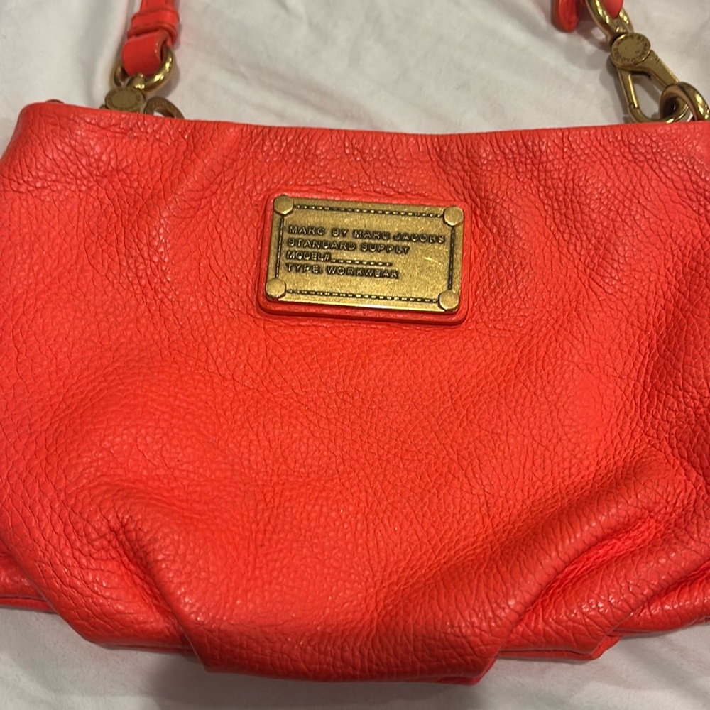 Bright orangeMarc by Marc Jacobs crossbody purse